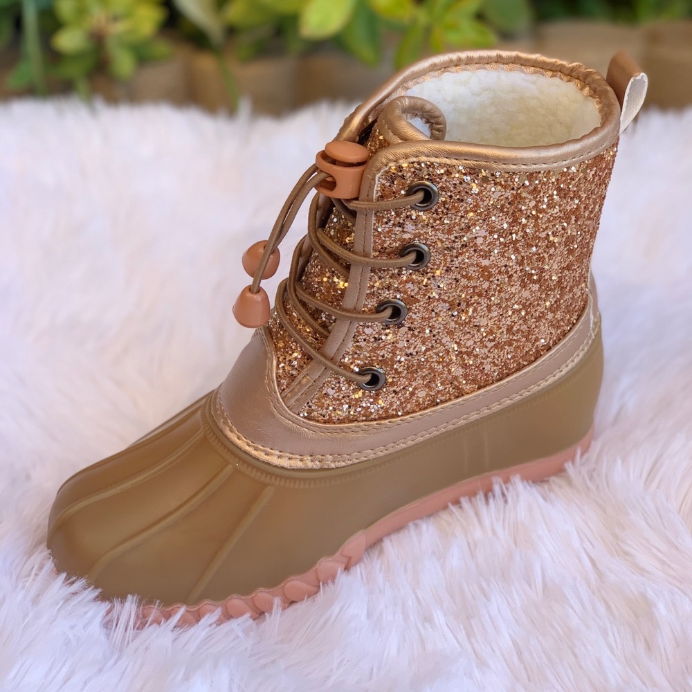 NEW** GIRLS ROSE GOLD GLITTER LACE UP DUCK BOOTS - Picture 4 of 5